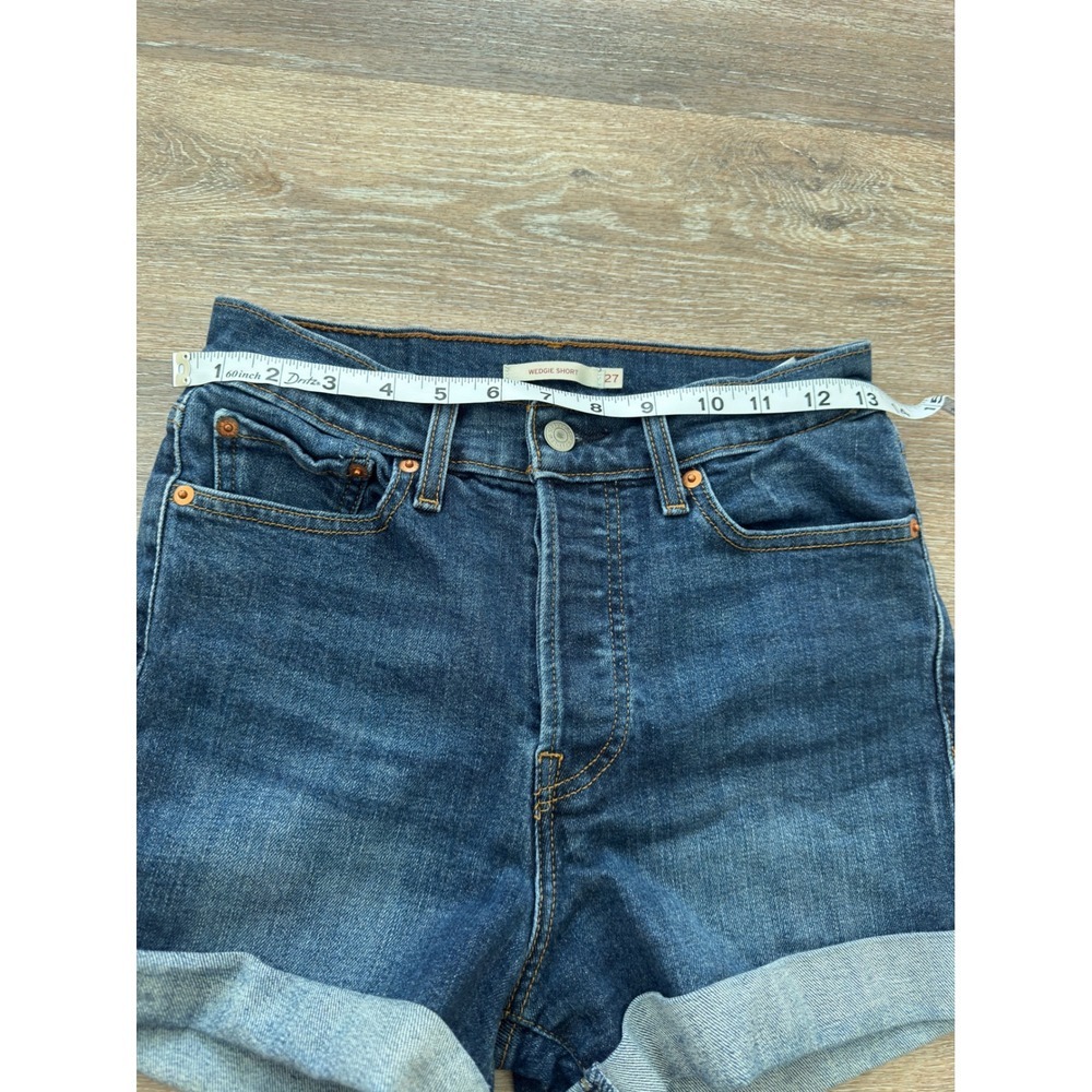 Levi's Wedgie denim shorts - Picture 7 of 9